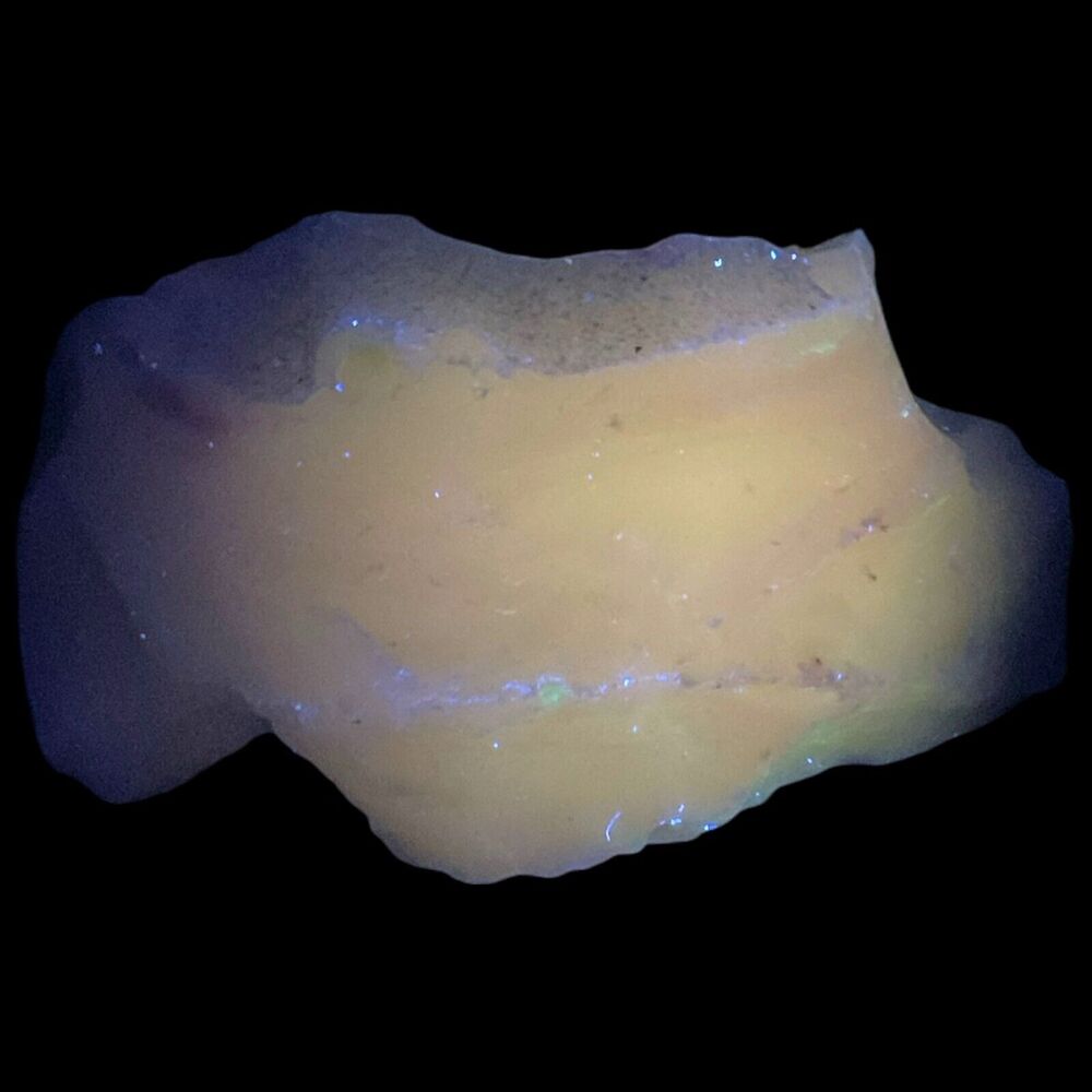 Lime Green Art Glass Cullet Glowing Manganese‎ Slag Glass #4GX279
